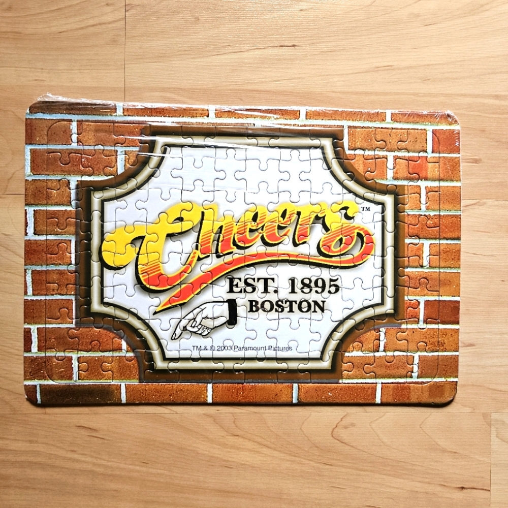 NWOT Souvenir Puzzle Boston "Cheers"